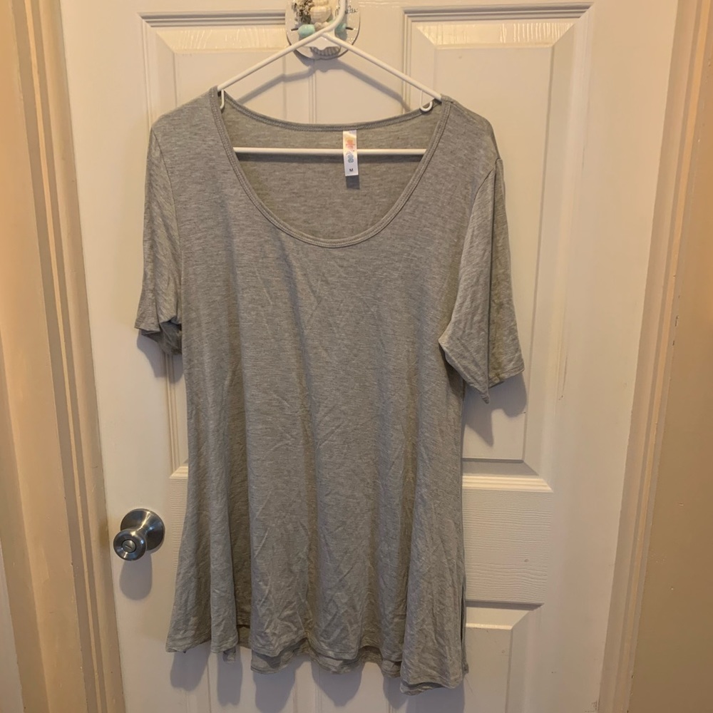 LuLaRoe grey Shirt